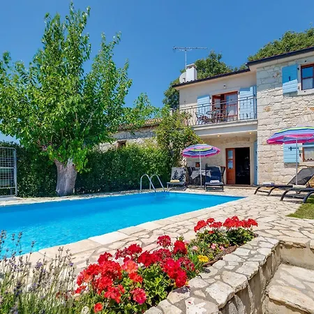 House Irma Villa Fuškulin