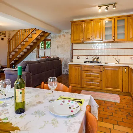 House Irma Villa