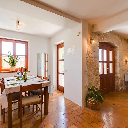 Villa House Irma